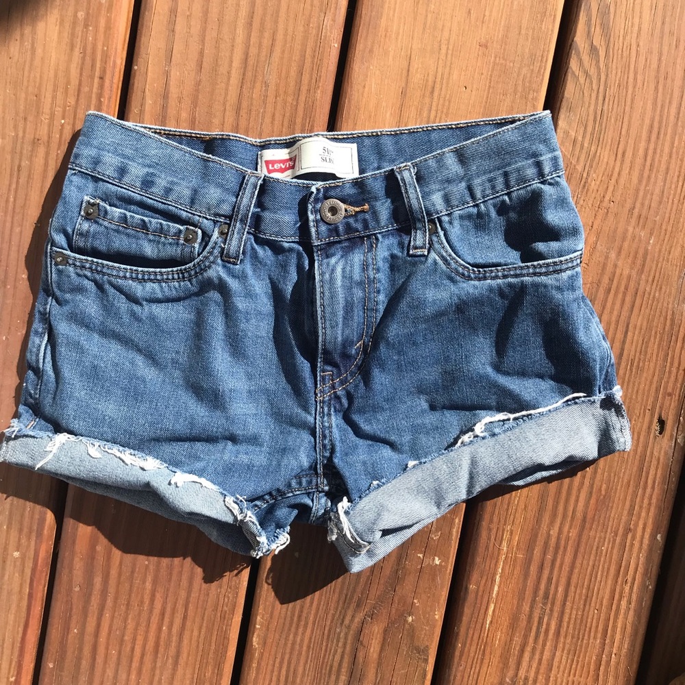SOLD Levi cutoffs - Picture 2 of 4